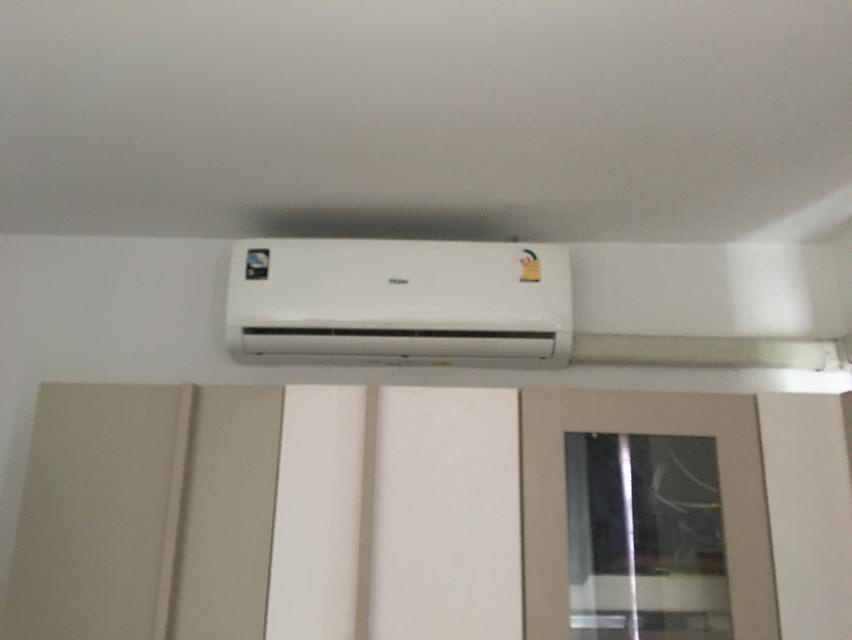 แอร์ 12000 BTU / เครื่องทำน้ำอุ่น / ปั้มนำ้พร้อมถังเก็บนำ้ 3