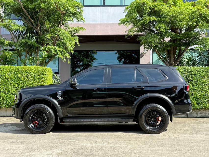 2023 FORD EVEREST 2.0 TURBO รถมือเดียวออกป้ายแดง วิ่งน้อยเพียง 34,000 กม สภาพป้ายแดง รถไม่เคยมีอุบัติเหตุครับ