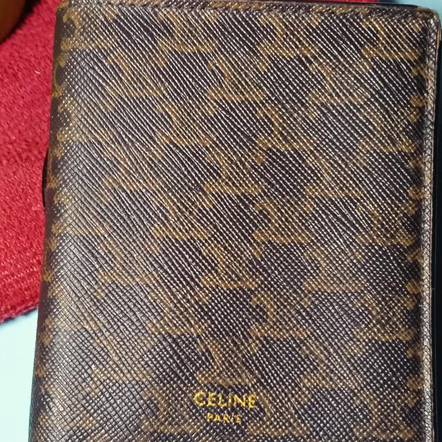 CELINE 