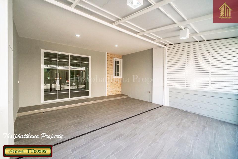 โกลเด้น ทาวน์ บางนา-สวนหลวง 2