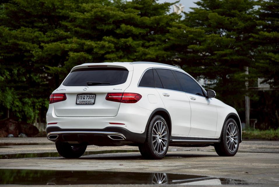 รหัสรถ CBL7306 Mercedes-Benz GLC250d 2.1 4MATIC AMG Dynamic W156 AT 2017