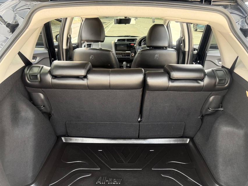 รหัสรถ AP6881 HONDA JAZZ 1.5 V PLUS AUTO ปี 2014 11