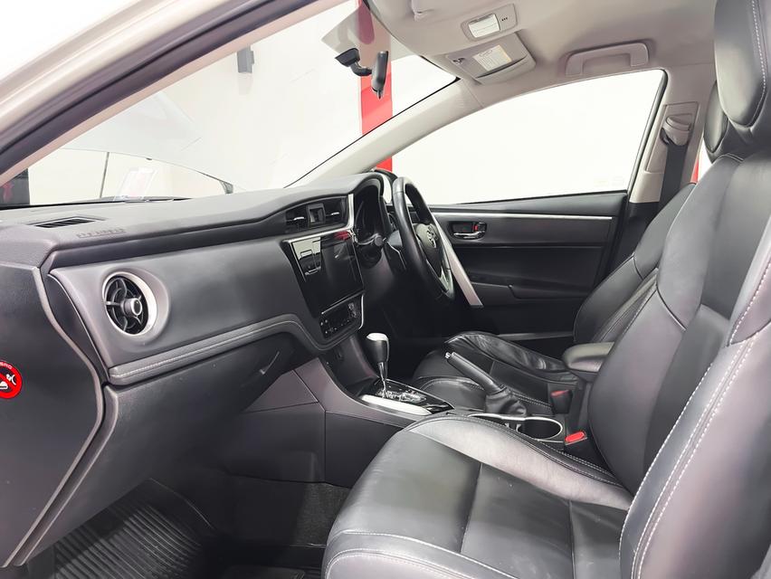 TOYOTA COROLLA ALTIS 1.8 ESPORT ปี 2019 สีบรอนซ์  เกียร์ AT  ไมล์ 56,XXX 7