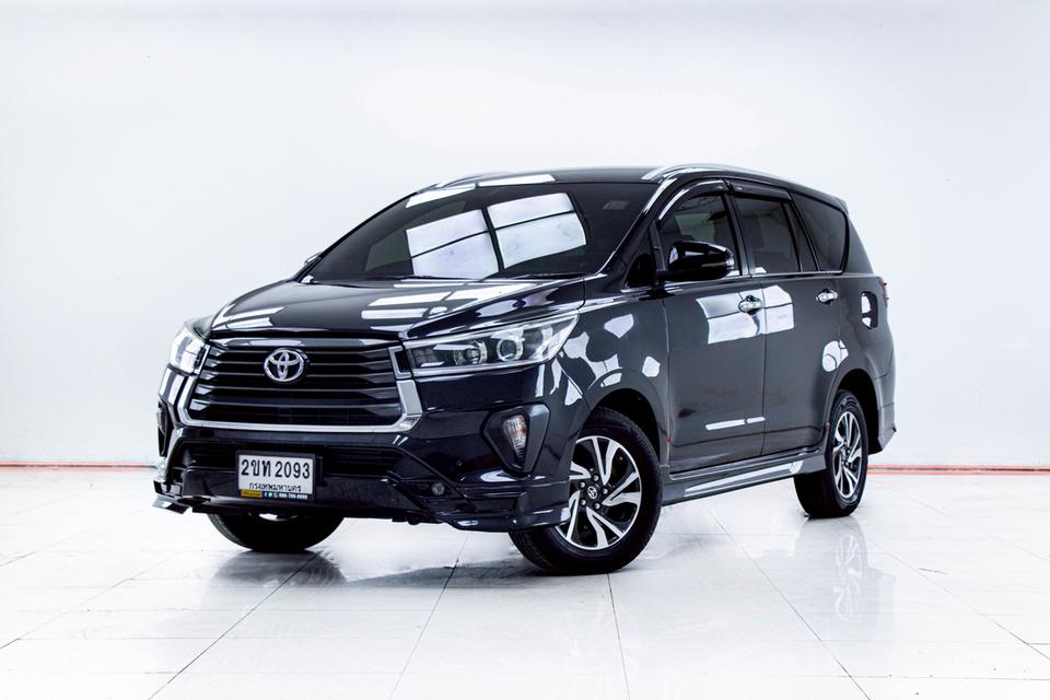 ✨ TOYOTA INNOVA 2.8 CRYSTA AT ปี 2022 ตัวท็อป CRYSTA