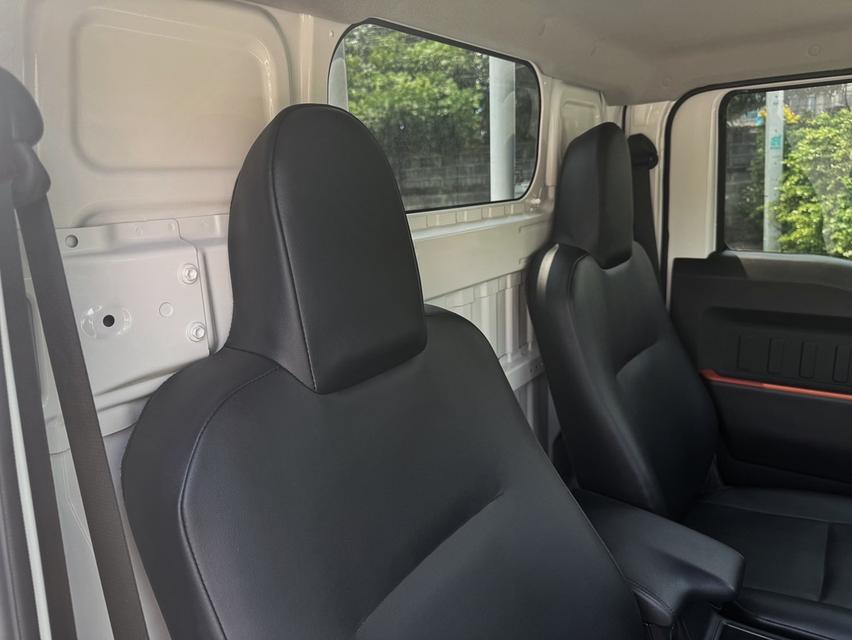 รหัสรถ SG424 Toyota Hilux Champ ปี24จด25 9