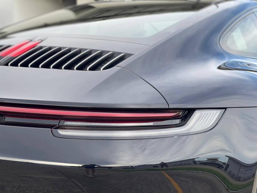 Porsche Carrera 4S (992) 2021 จด 2022 14