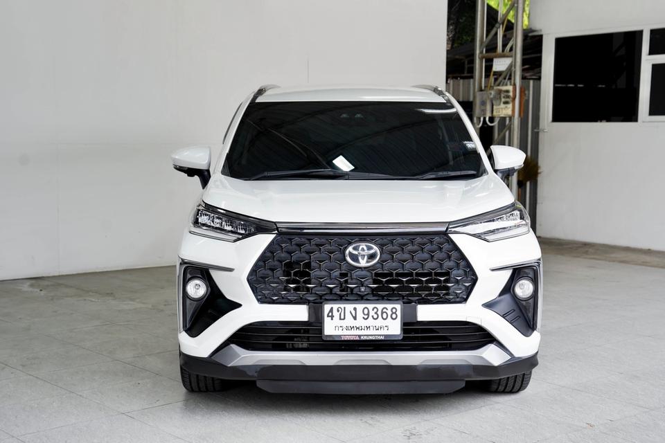 TOYOTA VELOZ 1.5 PREMIUM AT ปี 2022 จด 2023 สีขาว