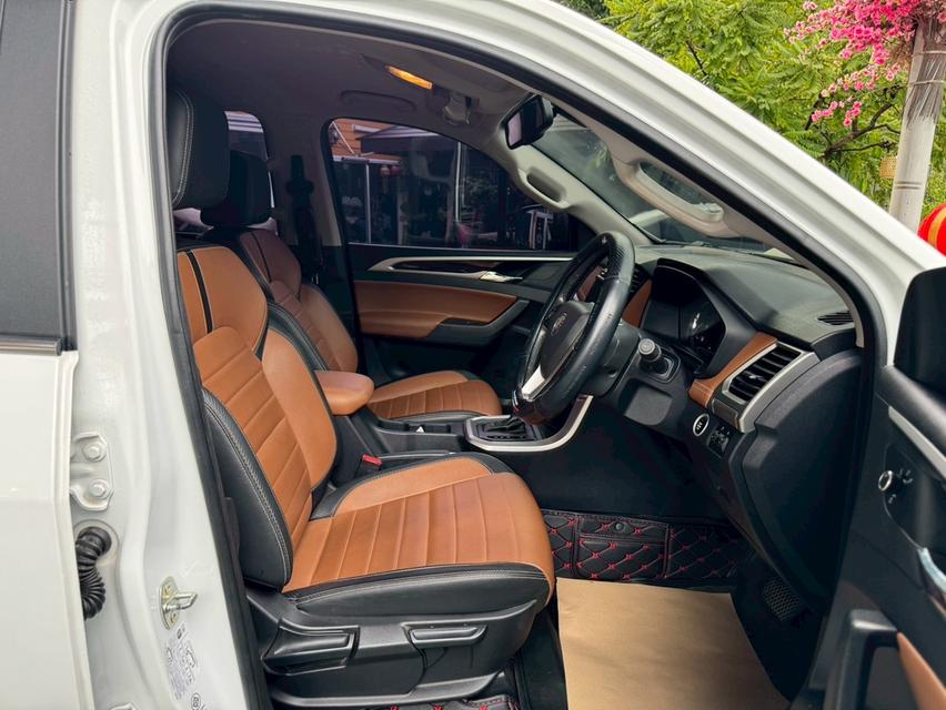 MG Extender 4 ประตู 2.0 GRAND X ปี 2021 เกียร์ออโต้ ไมล์แท้ 3x,xxx กม. 8