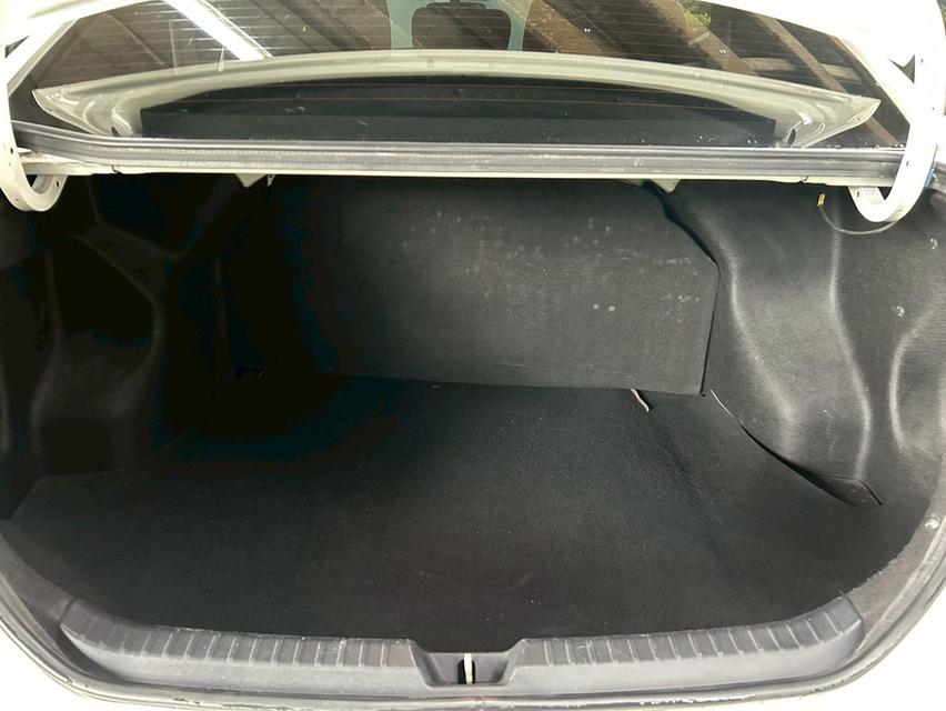 Toyota Yaris ATIV 1.2 E AT ปี 2018 16