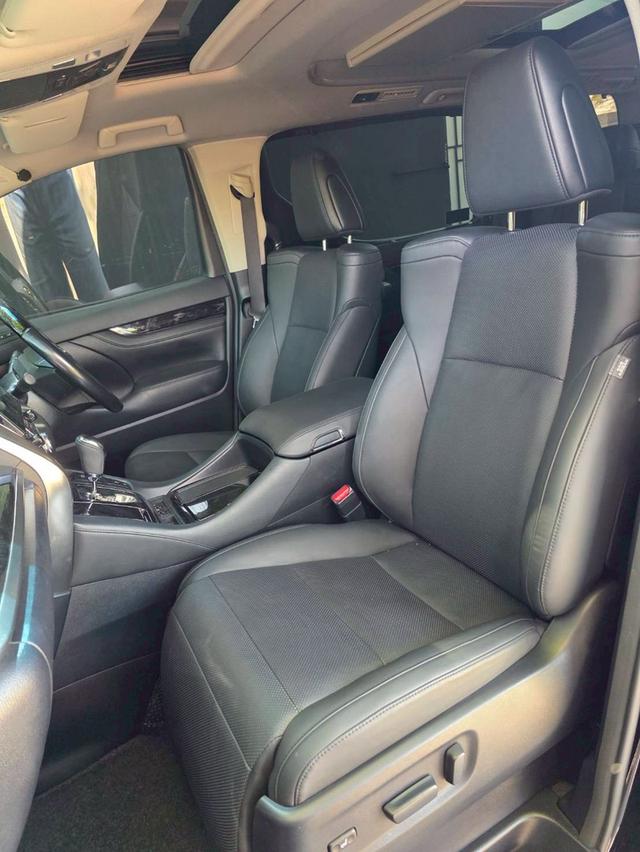 Toyota ALPHARD 2.5SC PACKAGE สีดำ ปี 2021 ไมล์ 50,000 กม. รูปที่ 9