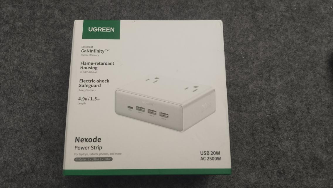 Ugreen S6 20W Gan Socket 8-in-1 Board with USB Multi-Function Plug-In Board
