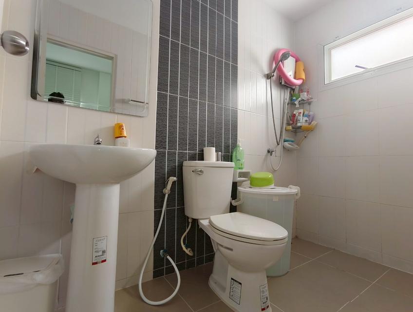 หมู่บ้านจิรกานต์ 2 ซอย 9 ใกล้โรงพยาบาลไทรน้อย ถนนตลิ่งชัน – สุพรรณบุรี ต.ไทรน้อย อ.ไทรน้อย จ.นนทบุรี 20