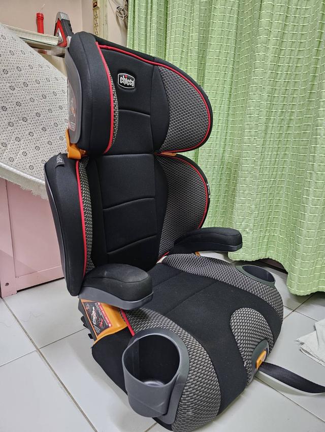 CHICCO KIDFIT CAR SEAT คาร์ซีทบูสเตอร์ สำหรับเด็กที่กำลังเติบโต ส่งต่อสภาพดี ไม่มีตำหนิ (ของที่บ้านค่ะ) รูปที่ 2