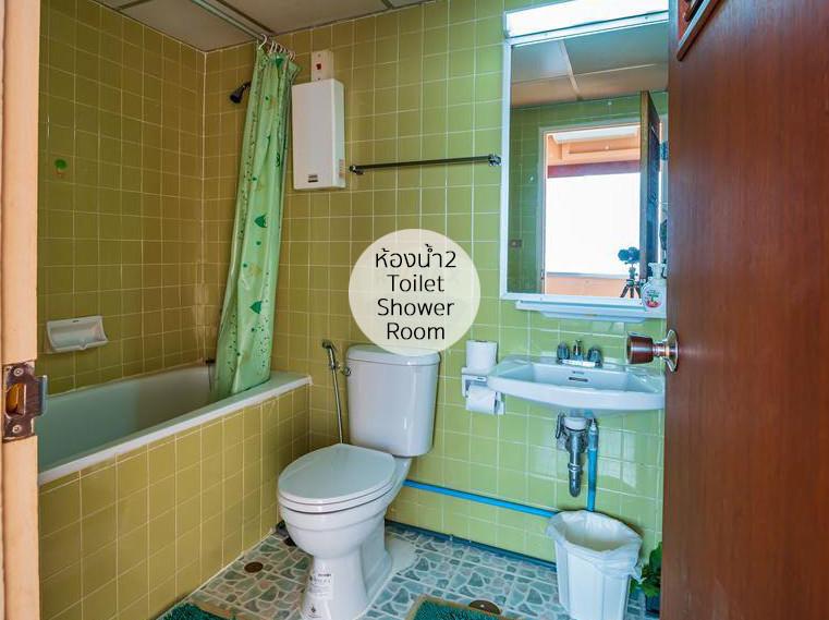 Condo for sale in Pattaya with a private beach. 11