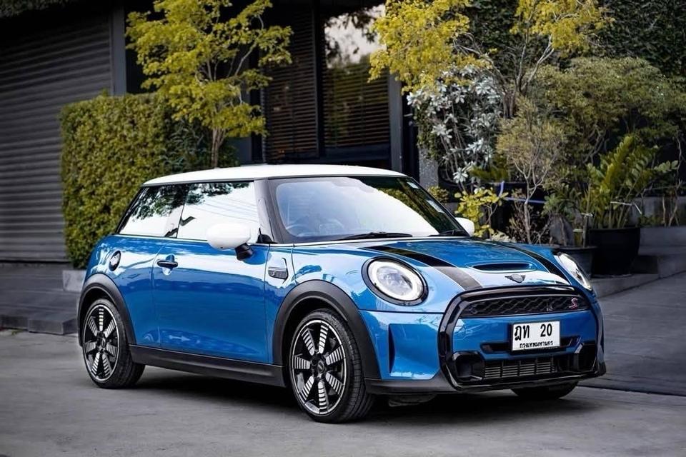 MINI Cooper S *Your Edition* (Final Edition for F56) ปี 22 รหัส PR20