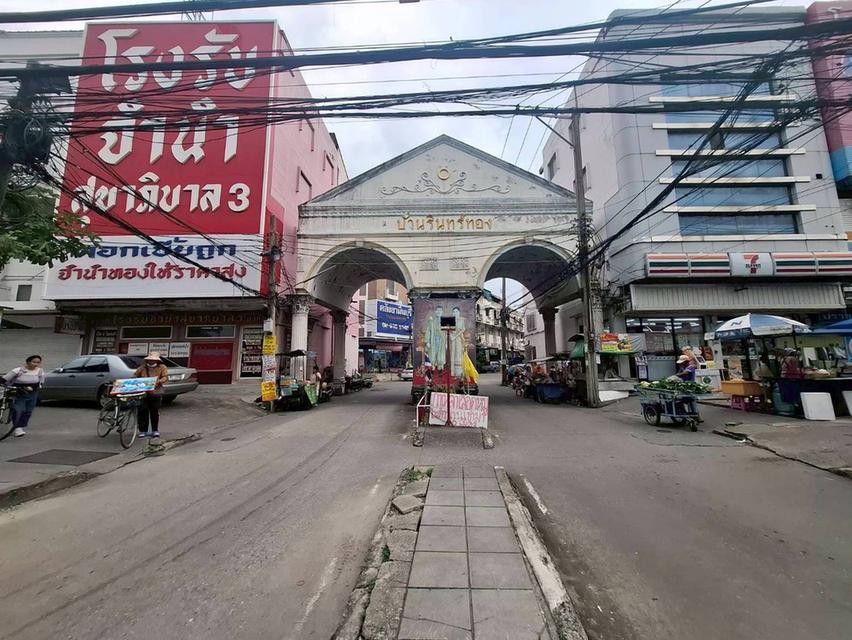 ขายบ้าน 3 ชั้น หมู่บ้านรินทร์ทอง ซอยรามคำแหง 190 4