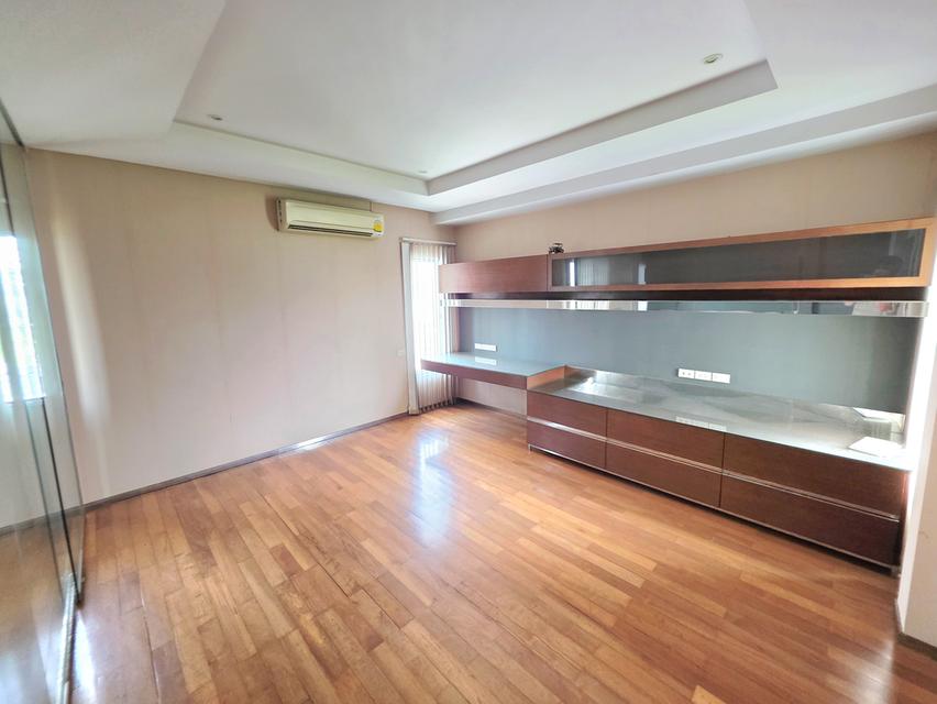 ขายบ้านเดี่ยว 2 ชั้น 212 ตรว. รามคำแหง 118  | ฟังก์ชันครบ พร้อมเรือนรับรอง เหมาะสำหรับครอบครัวใหญ่หรือทำโฮมออฟฟิศ 13