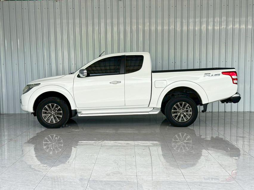 Mitsubishi TRITON 2.4 GLS PLUS CAB รุ่นรองท็อป ปี2017 ดีเซล เกียร์ธรรมดา รูปที่ 7