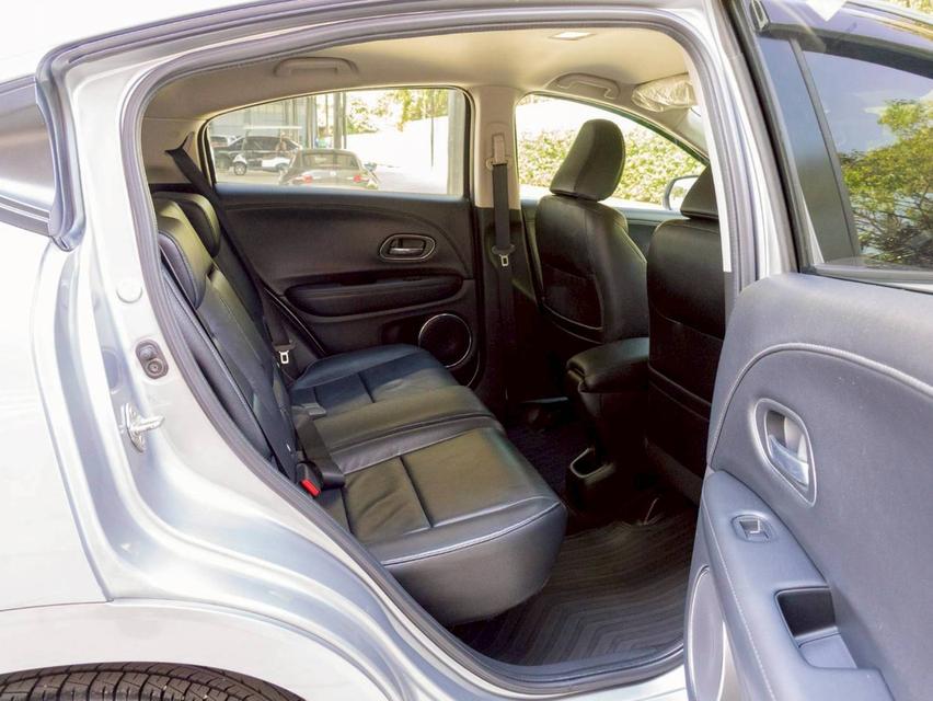 Honda hr-v 1.8 E Limited ปีจด 2017 ♨️ ประกันเครื่องเกียร์3ปี3หมื่นkm ♨️ รูปที่ 8