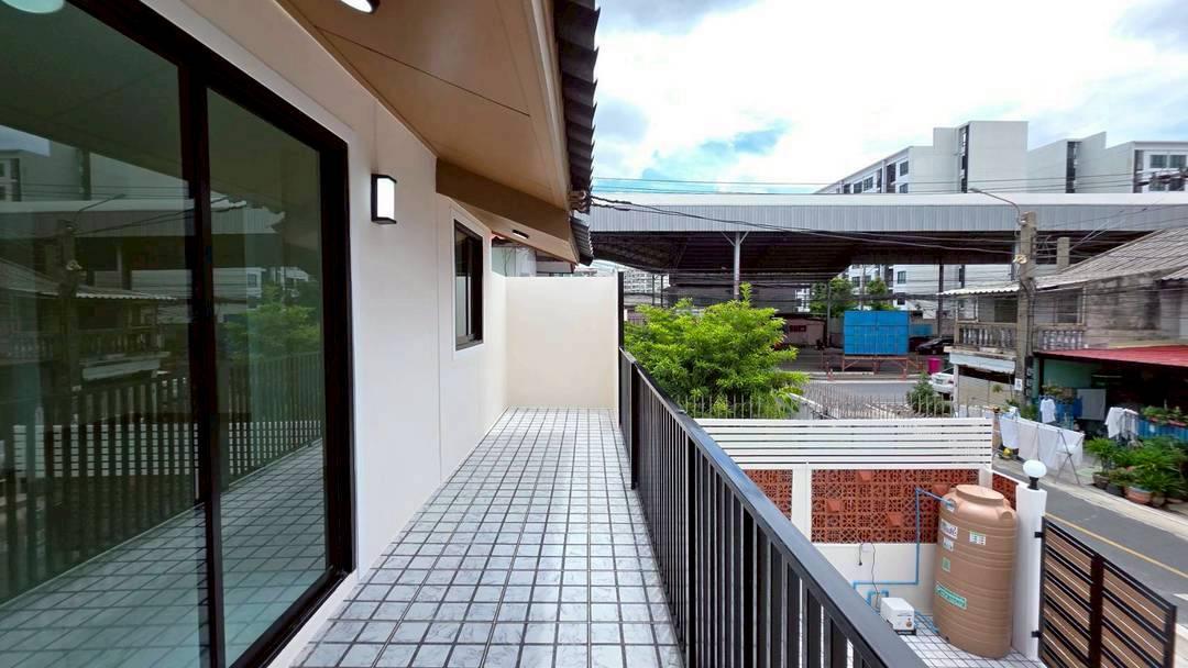 หมู่บ้านรัตนาธิเบศน์ บางใหญ่ 19