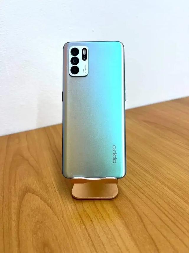 มือถือสีสวยๆ OPPO Reno 6 4