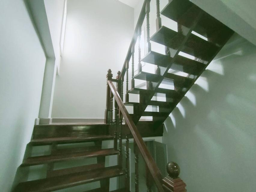 บ้านเดี่ยว ต่อเติมพร้อมอยู่ ติดถนนใหญ่ ใกล้ถนนวงแหวน รังสิต-คลอง4 11