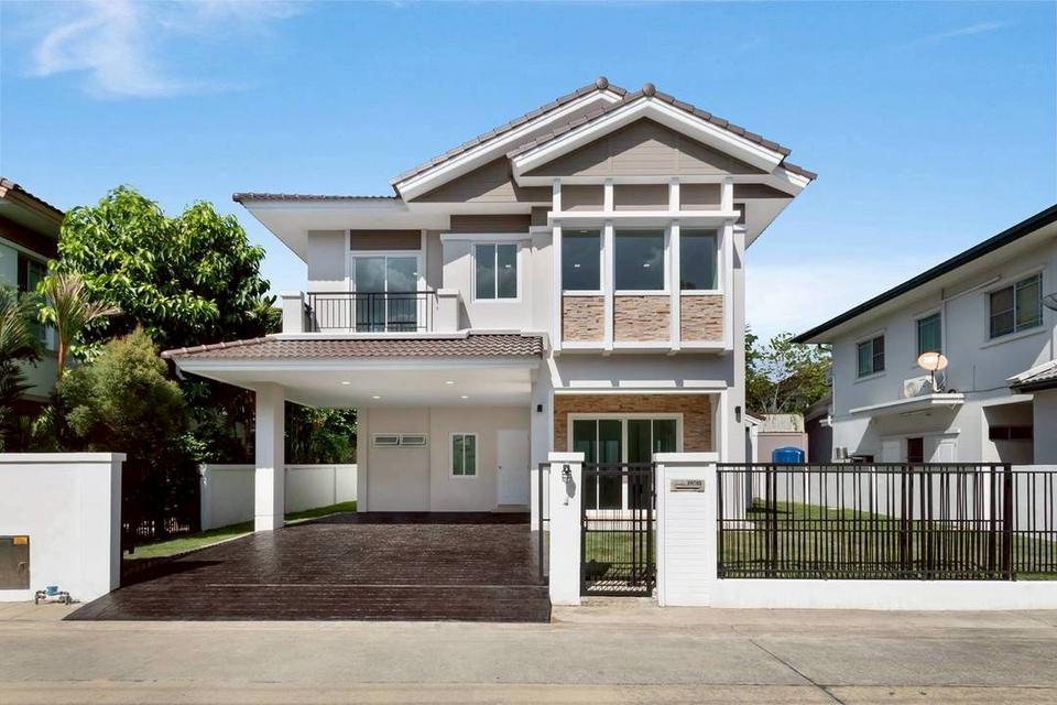 บ้านเดี่ยวแลนด์แอนด์เฮ้าส์ 64 ตร.ว. พื้นที่ใช้สอยกว่า 200 ตร.ม. 2