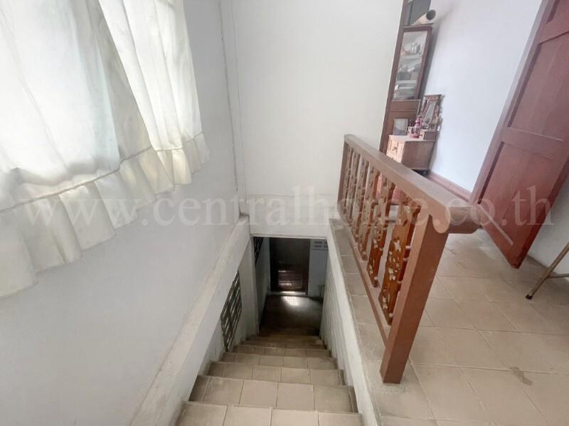 ทาวน์เฮ้าส์ ซอยจตุรทิศ 2 ดินแดง หลังริม ใกล้ BTS อนุสาวรีย์ชัยสมรภูมิ 14