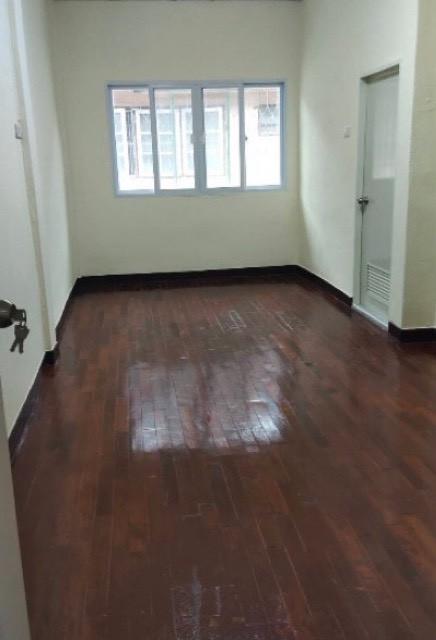 ขายทาวน์เฮ้าส์ 2 ชั้น รีโนเวทใหม่ทั้งหลัง หมู่บ้านฉัตรแก้ว ถนนแฮปปี้แลนด์ ใกล้เดอะมอลล์บางกะปิ โลตัสบางกะปิ ตลาดบางกะปิ 6