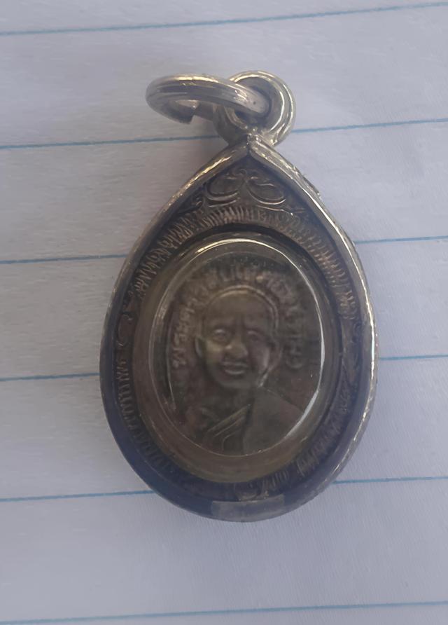 หลวงปู่ทวด เม็ดแตง หลังปู่ทิม รูปที่ 2