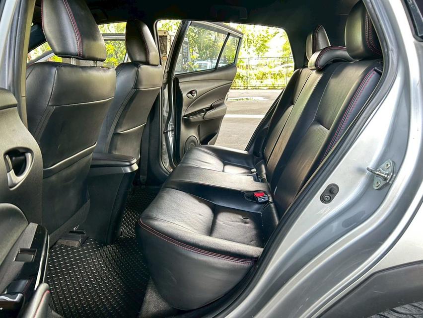 Toyota Yaris 1.2 High Hatchback AT ปี 2020 18