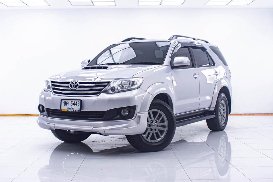 รหัสรถ 1D580 FORTUNER 3.0 V 2WD 50TH 2012