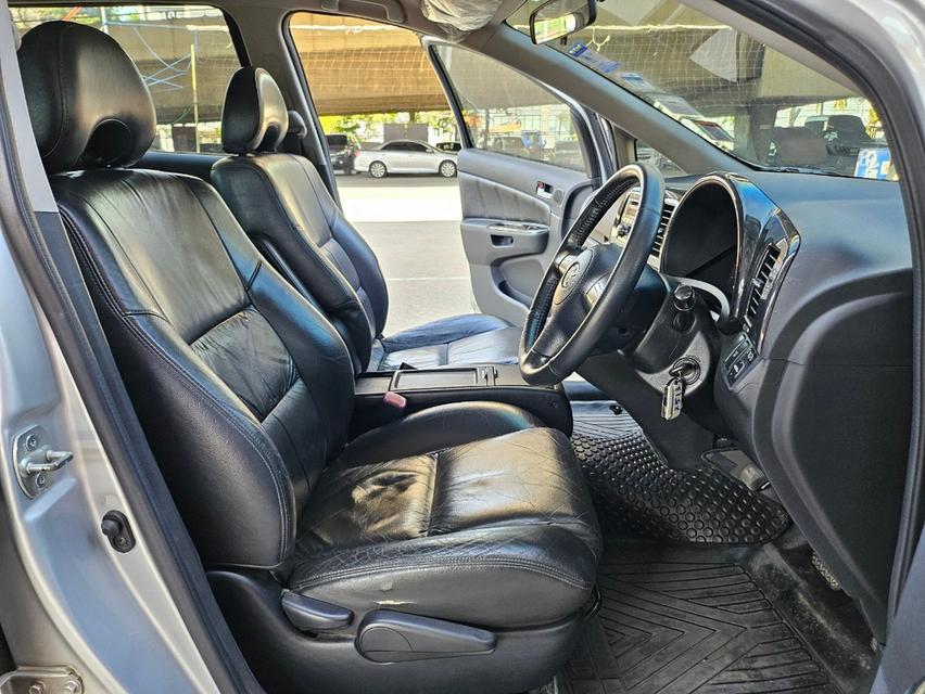 2004 Toyota WISH 2.0 Q VVT-i Auto รูปย่อยที่ 4