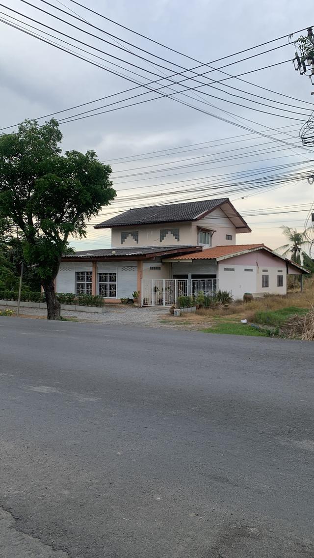 บ้านเดี่ยว 2 ชั้นติดถนน 1