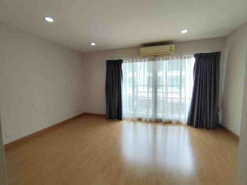  B1029 ให้เช่าทาวน์โฮม โครงการ:บ้านกลางเมือง ซอยลาดพร้าว87  4