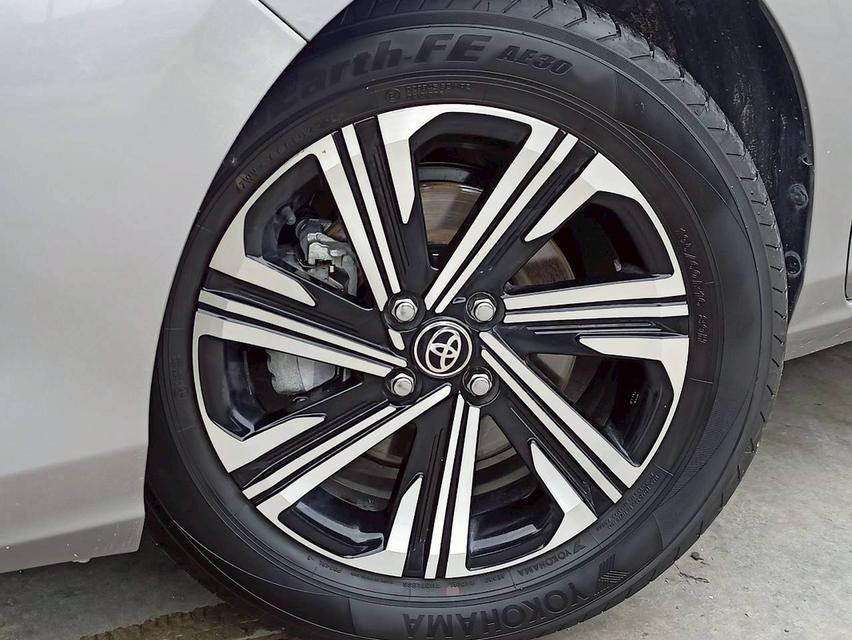 6B809TOYOTA YARIS ATIV, 1.2 PREMIUM   ปี  2023 สีเทา  AT 4ขพ4676 กรุงเทพฯเลขไมล์ 48,868  กม.ราคา 499,000 บาทเซลล์ รูปที่ 3