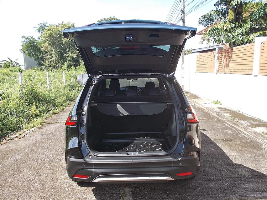 Toyota Yaris Cross 1.5 HEV Premium ปี 2024 6