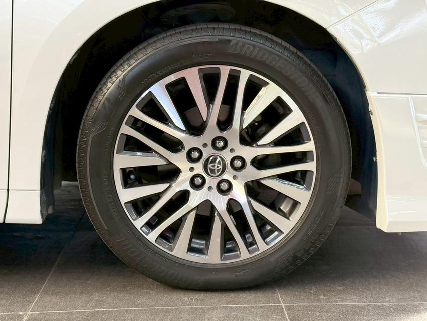 TOYOTA VELLFIRE 2.5 Z-G EDITIONปี2016รถบ้านแท้ ไม่เคยชน สวยกริ๊บ พร้อมใช้งาน รูปที่ 16