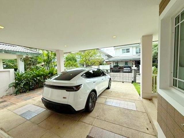 หลังมุม เดอะ พาซิโอ มอลล์ 2.2 กม.รพ.จุฬารัตน์7 500 ม. คฤหาสน์ 2 ชั้น ตกแต่งครบ 3-4นอน 3 น้ำ พระราม9 อ่อนนุช ARL บ้านทับช 5