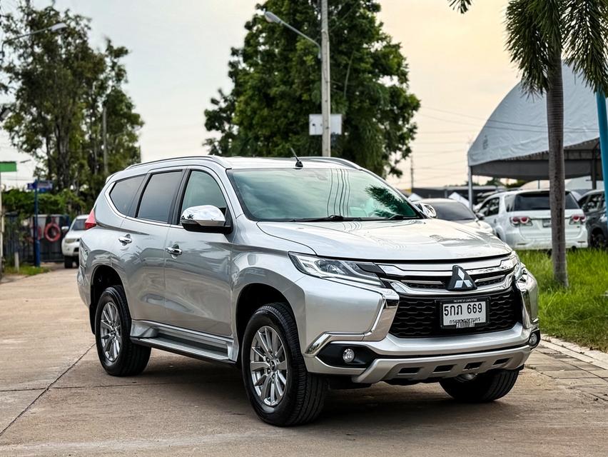 Mitsubishi Pajero 2.4GT ปี16