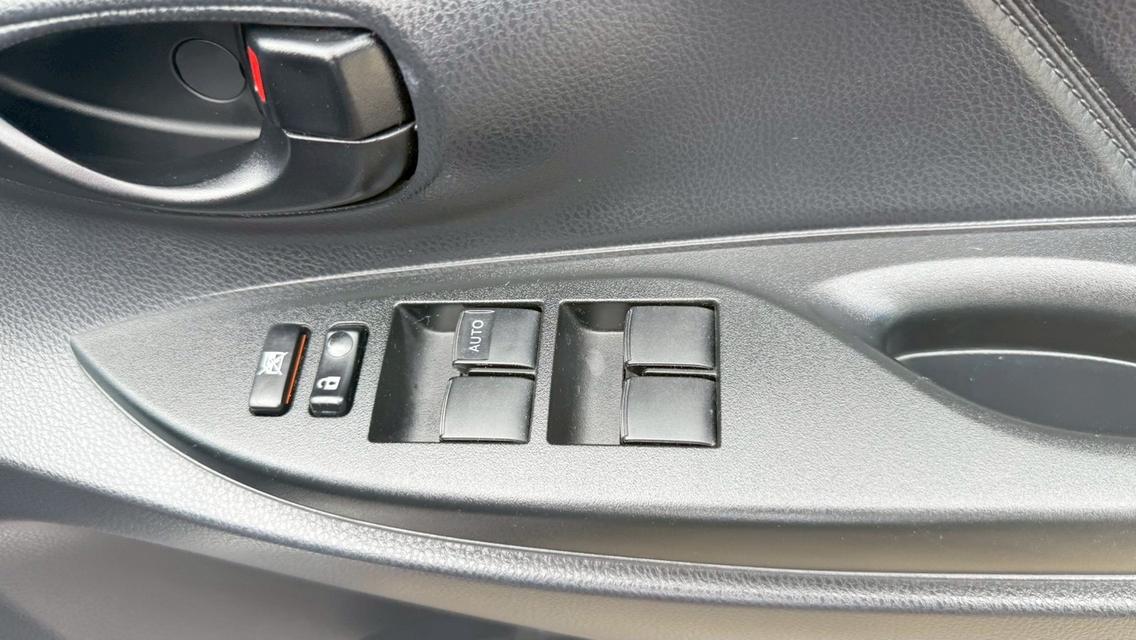 รหัสรถ PB6378 TOYOTA YARIS 1.2 E AUTO 2014 7