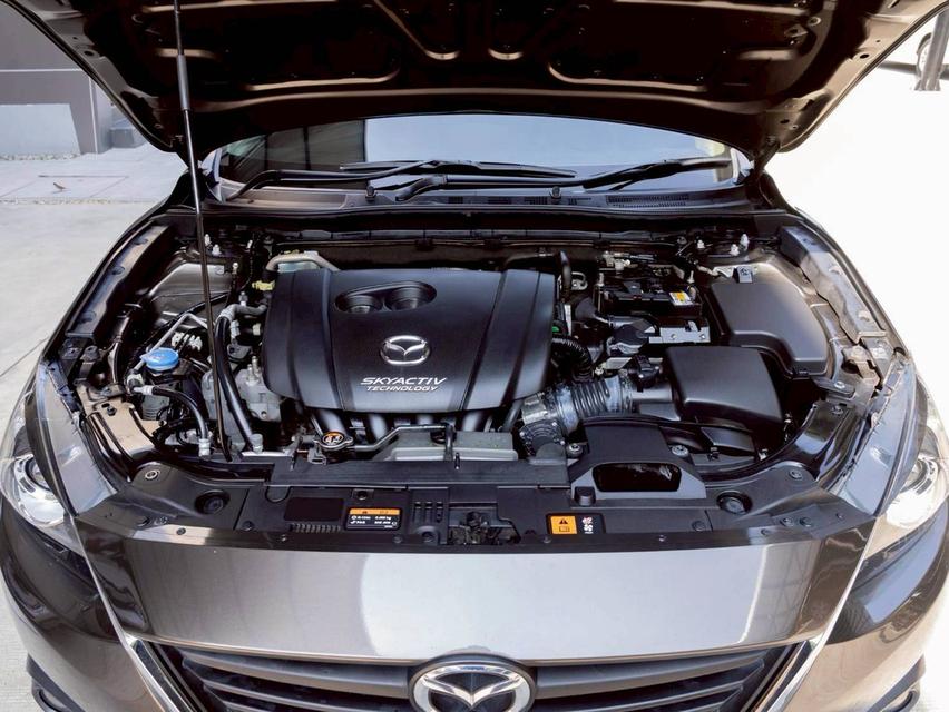 Mazda 3 2.0C ปี 2016 ♨️ #ประกันเครื่องเกียร์หลังการขาย3ปี / 30,000km. ♨️ รูปที่ 9