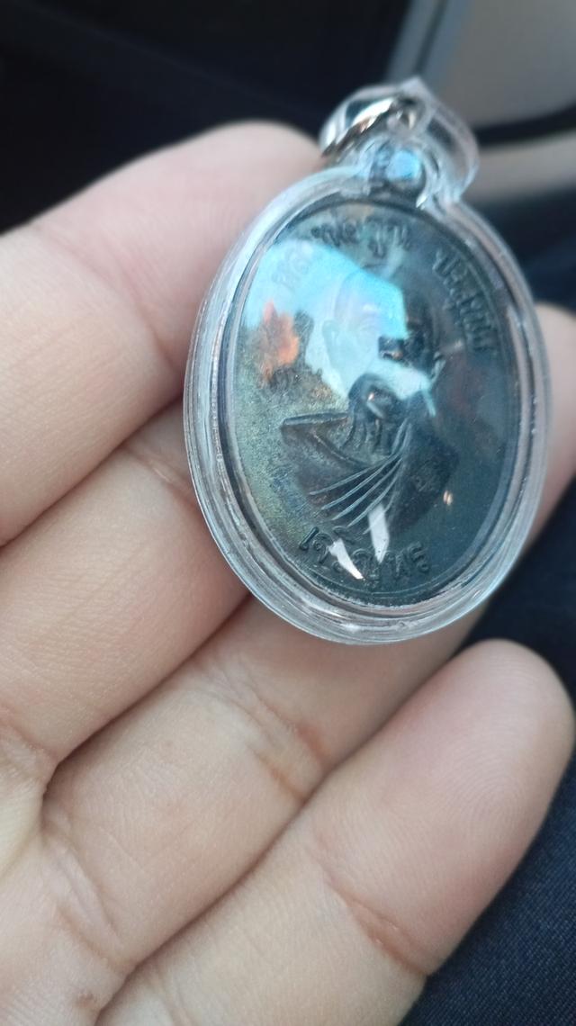 หลวงพ่อคูณเจริญพรล่าง รูปที่ 4