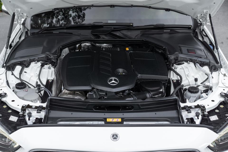“Mercedes-Benz C220d Avantgarde” ปี2024 รูปที่ 17
