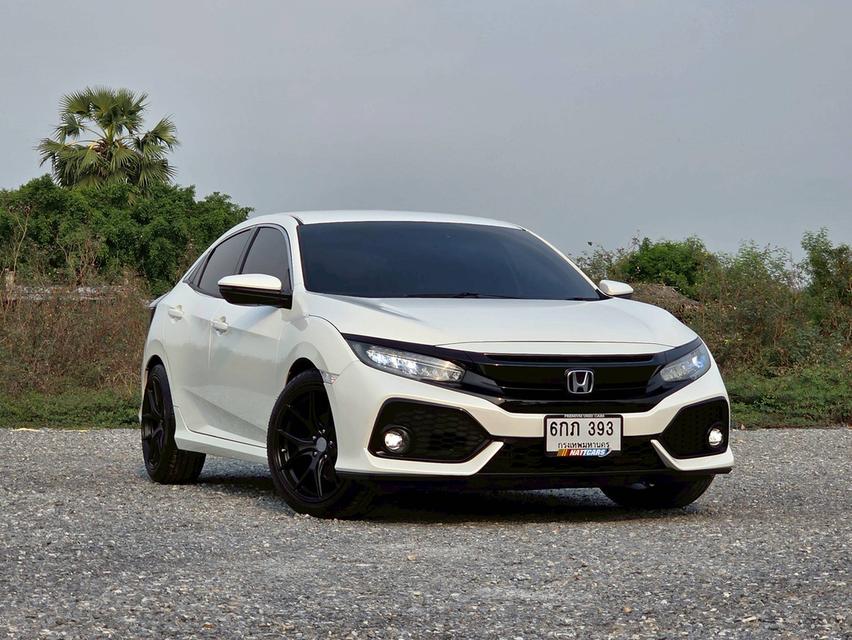 รหัสรถ NC393 HONDA CIVIC 1.5 TURBO HATCHBACK (FK) 2017