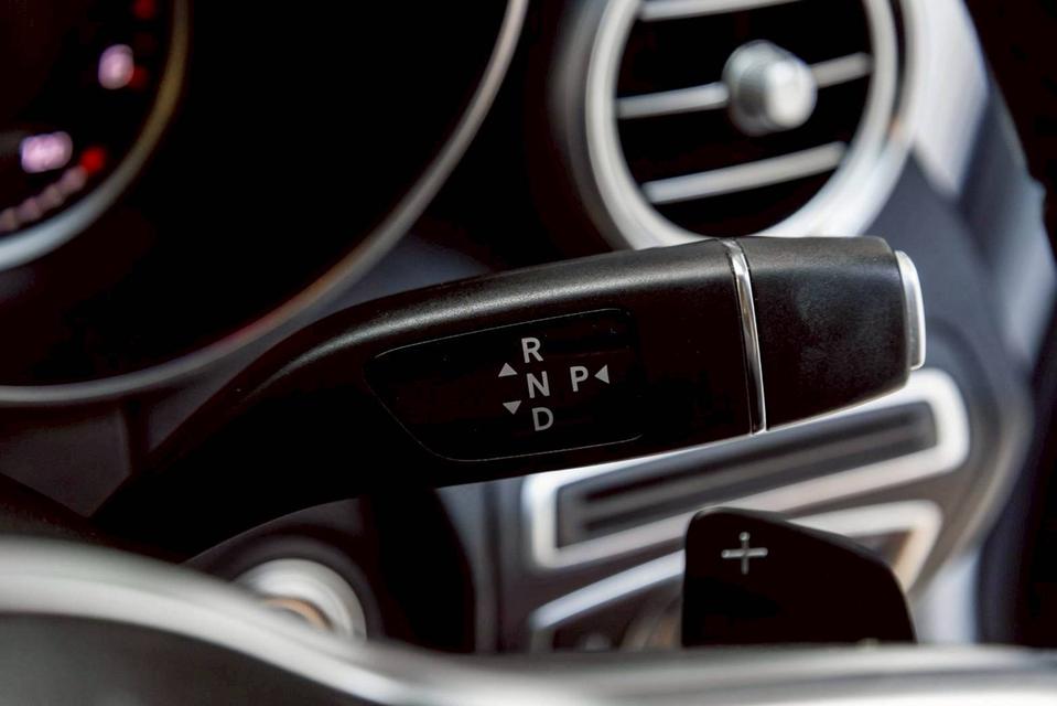 รหัสรถ PR4993 Mercedes-Benz C220d Avantgarde 2020 9