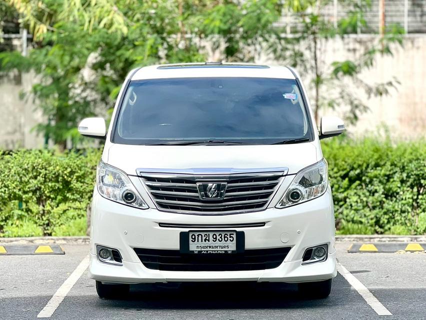 Toyota vellfire 2.4 เบนซินรถสวยตรง ใช้น้อย