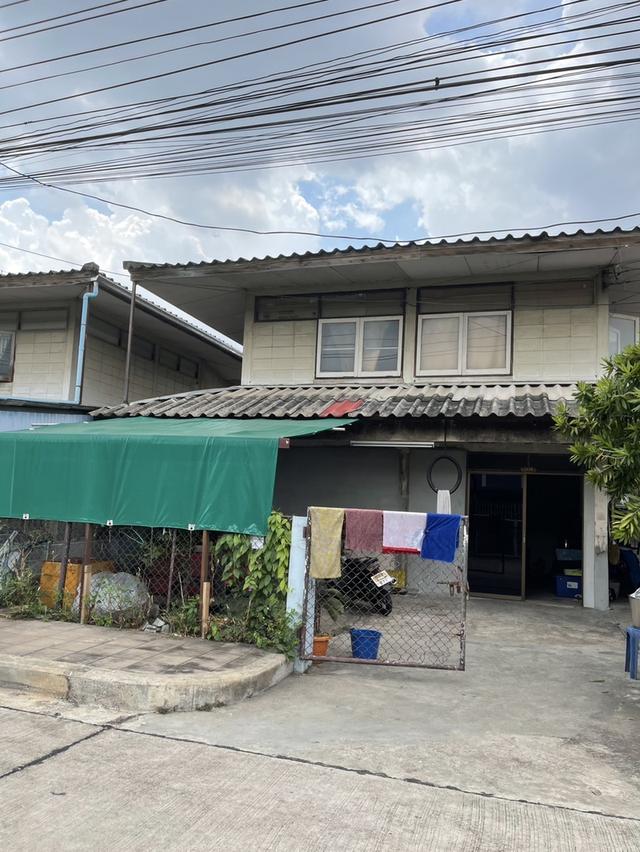 ขายที่ดินพร้อมบ้านเดี่ยว 2ชั้น