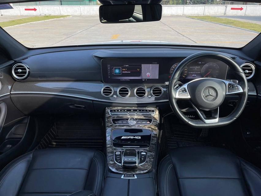 Mercedes Benz E350e AMG W213 2018 จด 2020 14