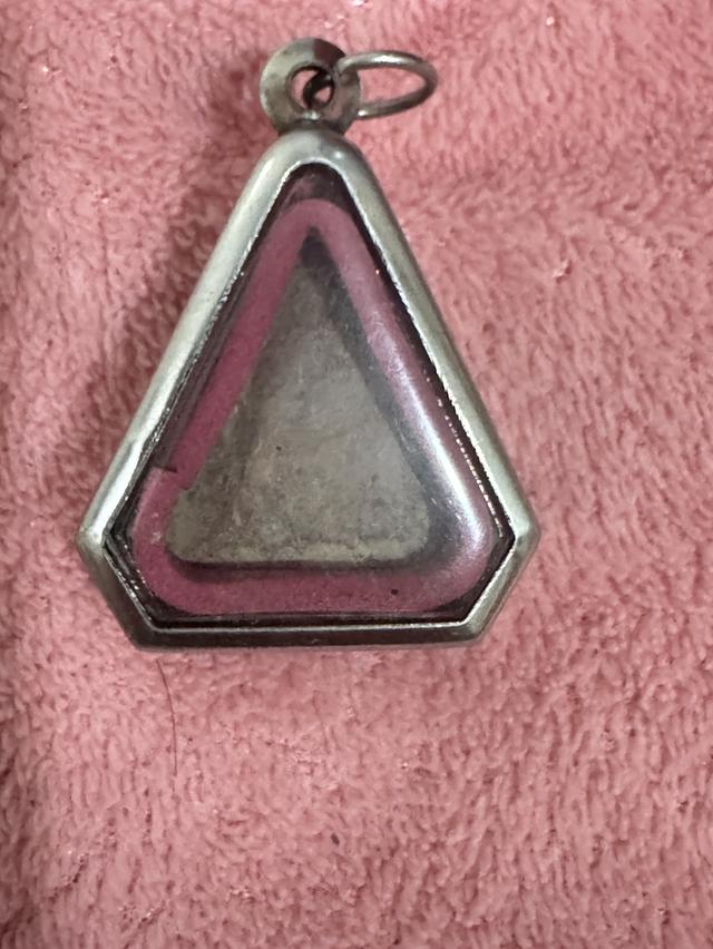 พระเครื่อง 8